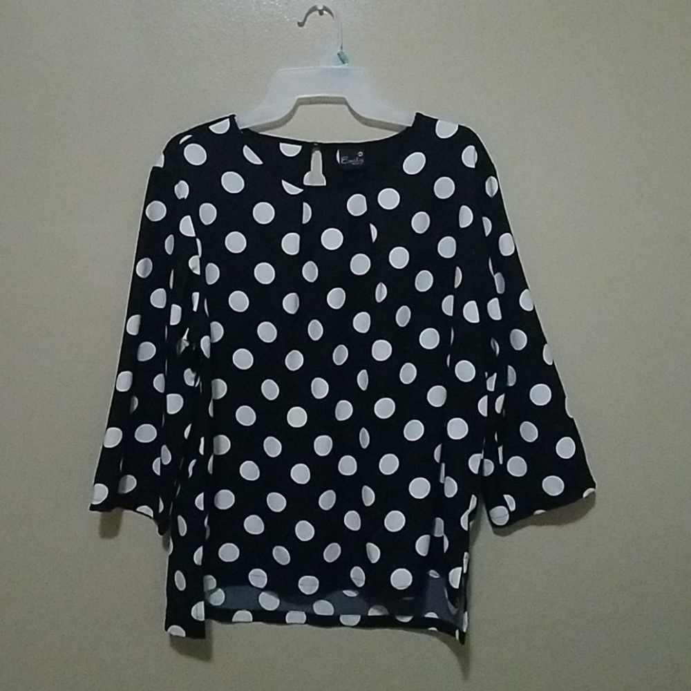 Polky Dot Mid-Half Sleeve Blouse (used) - Picture 2 of 3